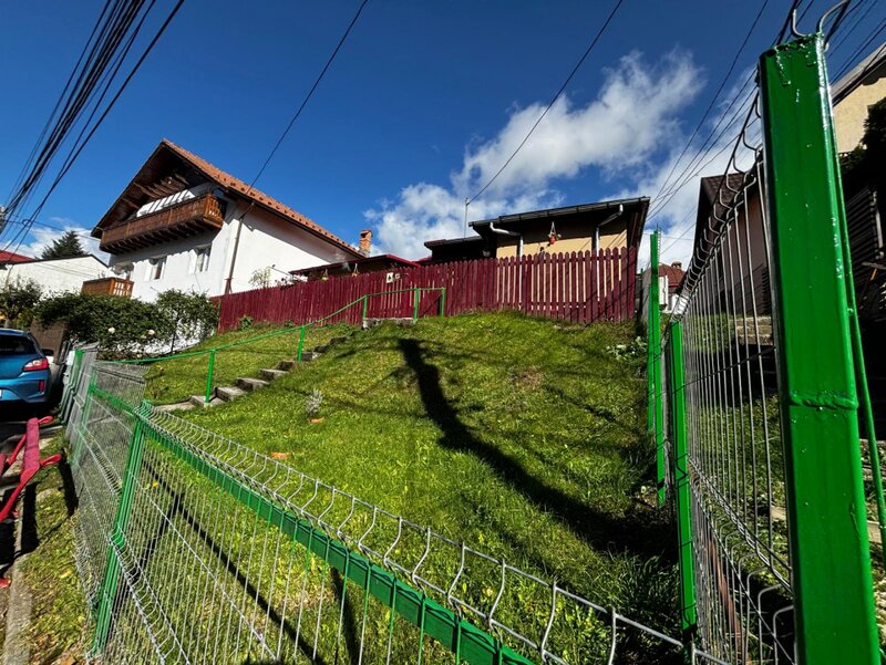 Busteni Casa de vacanta sau locuinta permanenta in Busteni, cartier Zamora- zona A