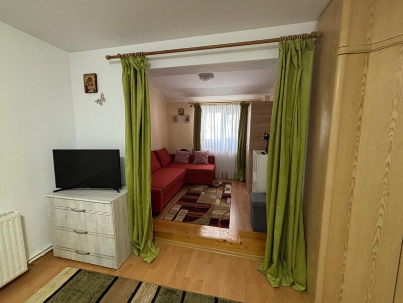 Busteni Casa de vacanta sau locuinta permanenta in Busteni, cartier Zamora- zona A